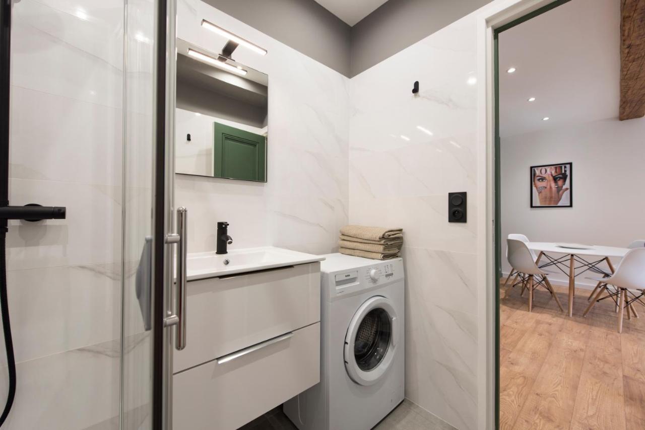 Appartement 2 Neuf Sur Le Port A Cote De La Plage Saint-Raphaël 外观 照片